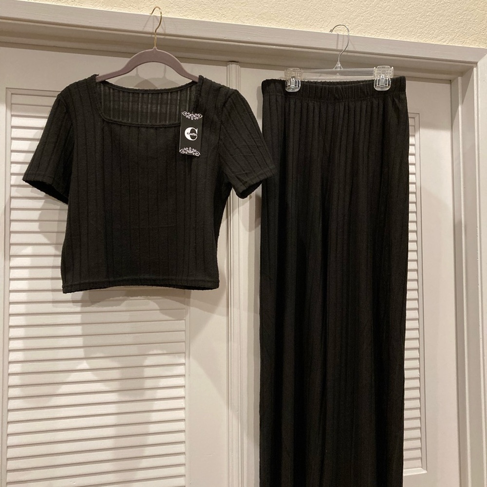 Black Ribbed Two-Piece Lounge Set Comfy